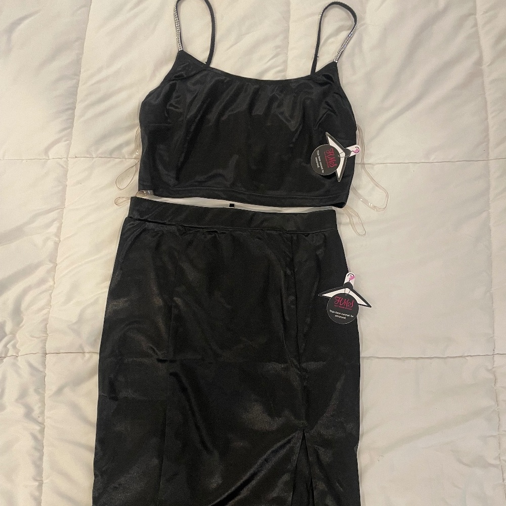 New with tags Hot Miami style two-piece skirt set